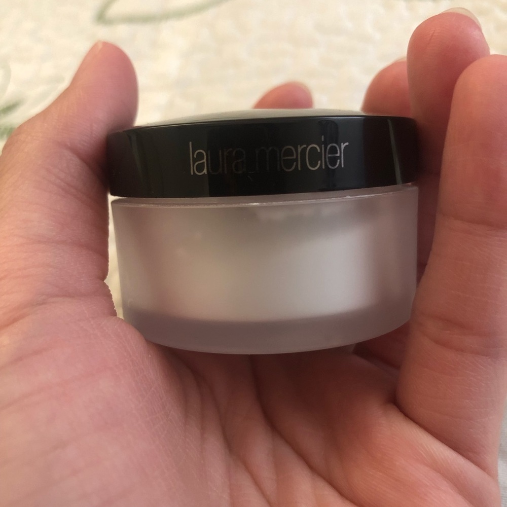 Laura Mercier Secret Brightening Powder